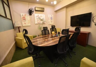 Affordable & Convenient Coworking Space