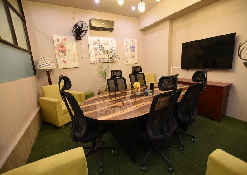 Affordable & Convenient Coworking Space